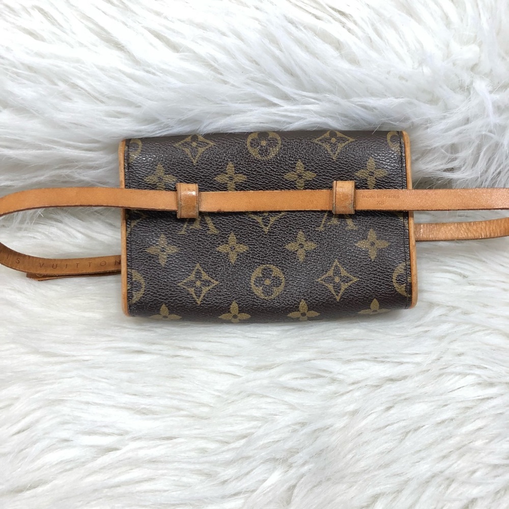 SOLD🌹Authentic Louis Vuitton Florentin Fanny Pack - Picture 3 of 8